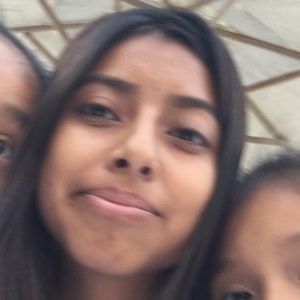 Meet your Posher, Lourdes